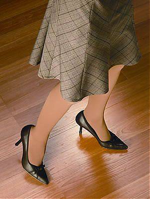 Futuro Restoring Pantyhose Firm 20-30 mmHg